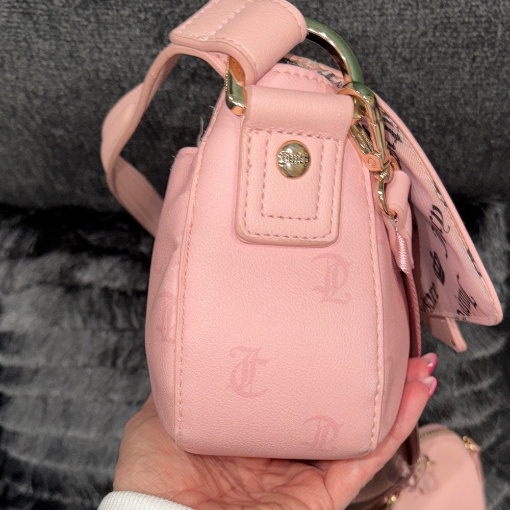 Juicy Couture Blush Pink Shoulder Bag with Detachable Strap - Picture 9 of 9